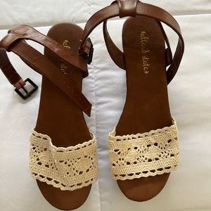 Altar’d State brown wedges with lace detail